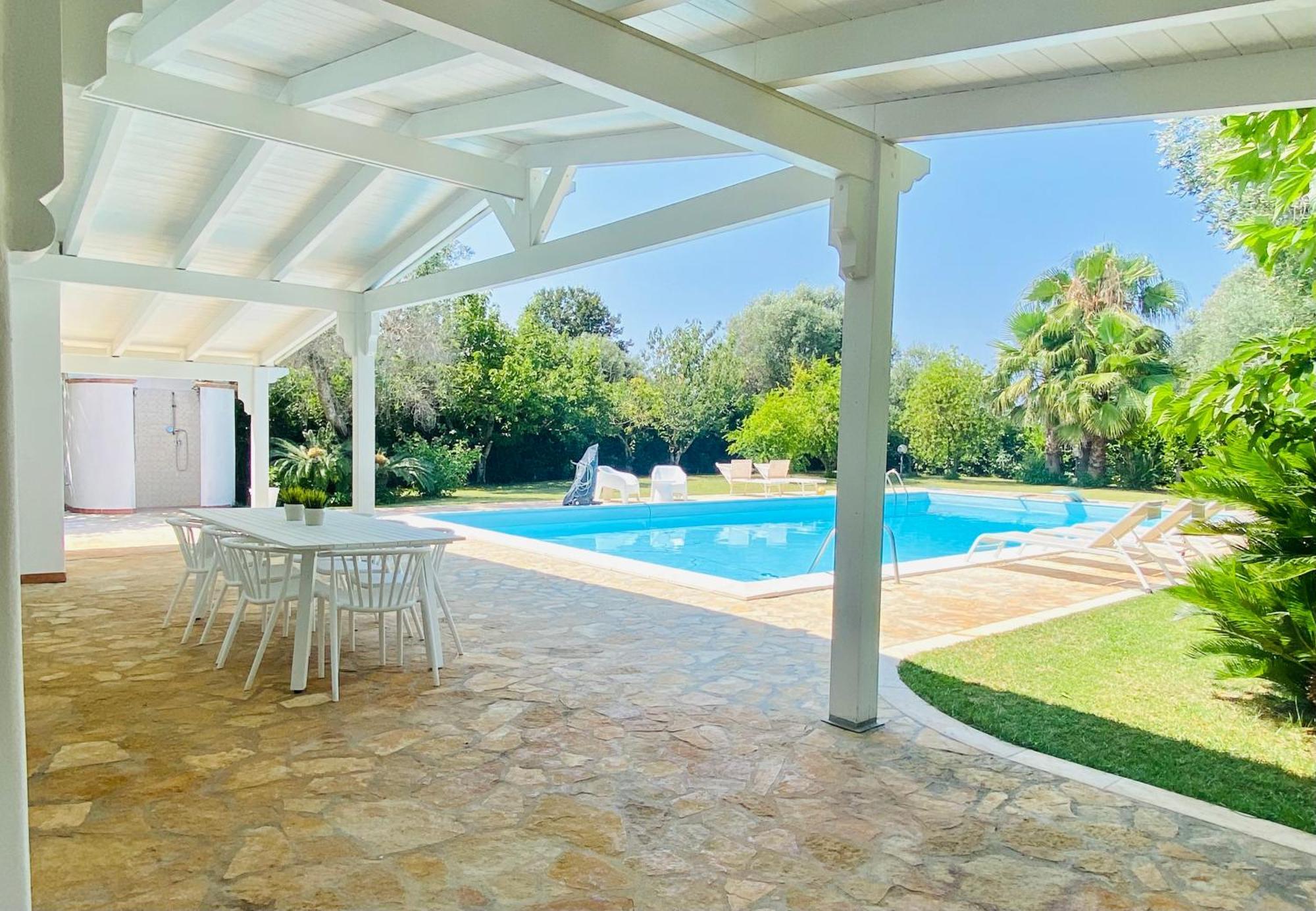 Villa Anita San Michele Salentino Εξωτερικό φωτογραφία