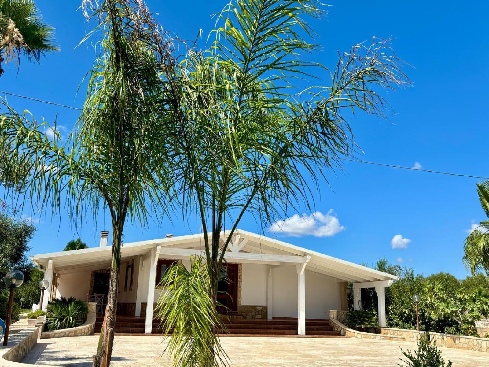Villa Anita San Michele Salentino Εξωτερικό φωτογραφία